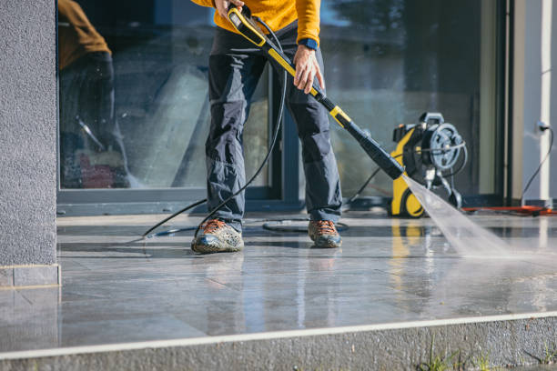 Best Sidewalk Pressure Washing  in Seward, AK
